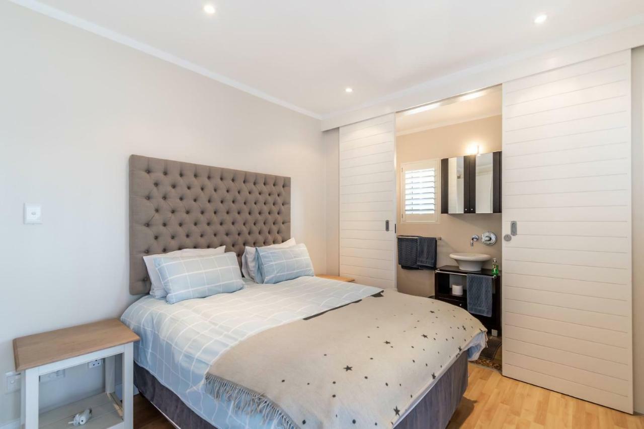 Trendy Get-Away On The Canals, Thesen Islands Knysna Extérieur photo